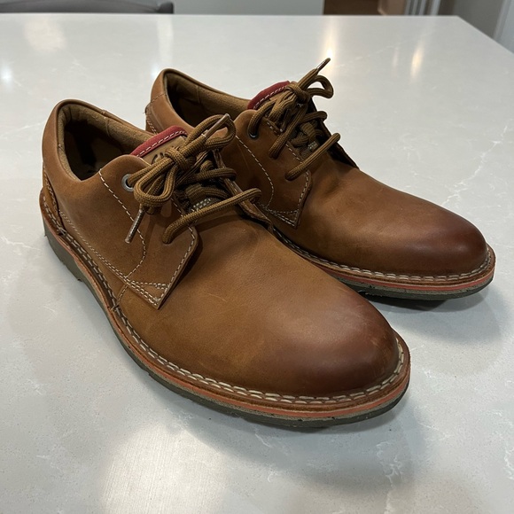 Men's Brown Leather Lace-Up Shoes - Picture 1 of 4